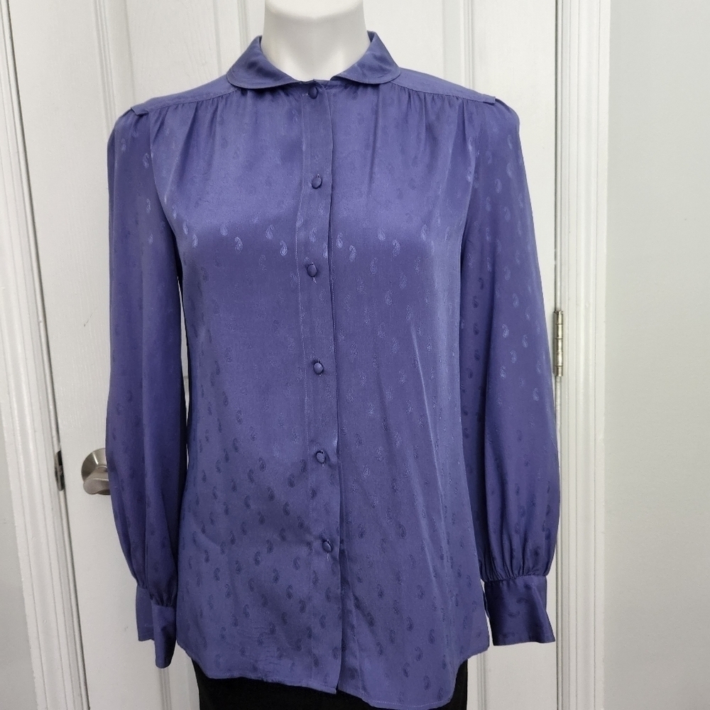 Gloria Vanderbilt Paisley Periwinkle Button Down Blouse
